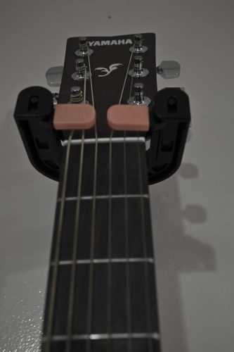 GUITAR-DISPLAY